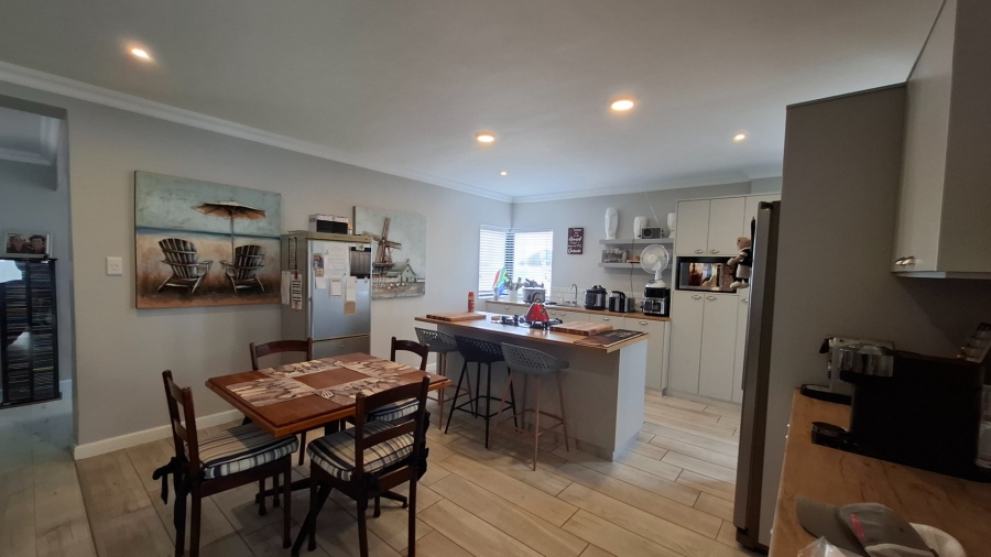 3 Bedroom Property for Sale in Witsand Western Cape